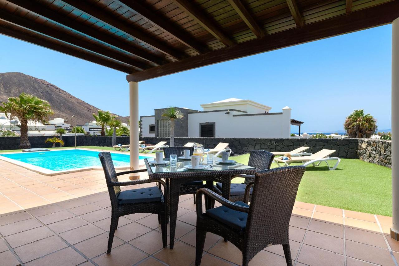 Villa Esterlicia Playa Blanca  Exteriér fotografie